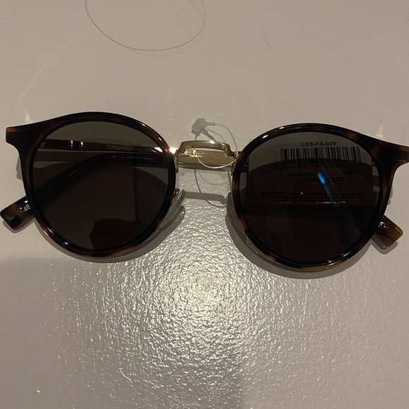 Brand new Le Specs sunglasses with case